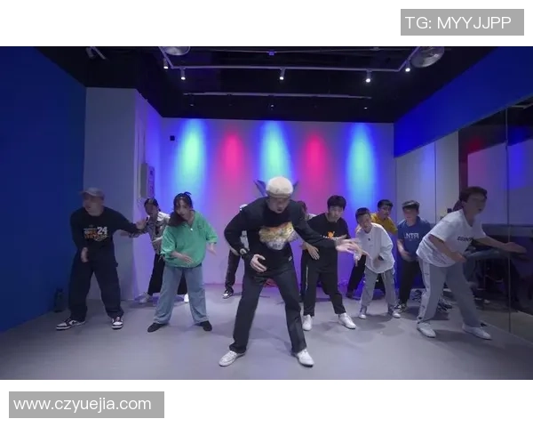 深圳街舞队与西安街舞队赛后复盘战术分析与精彩瞬间回顾